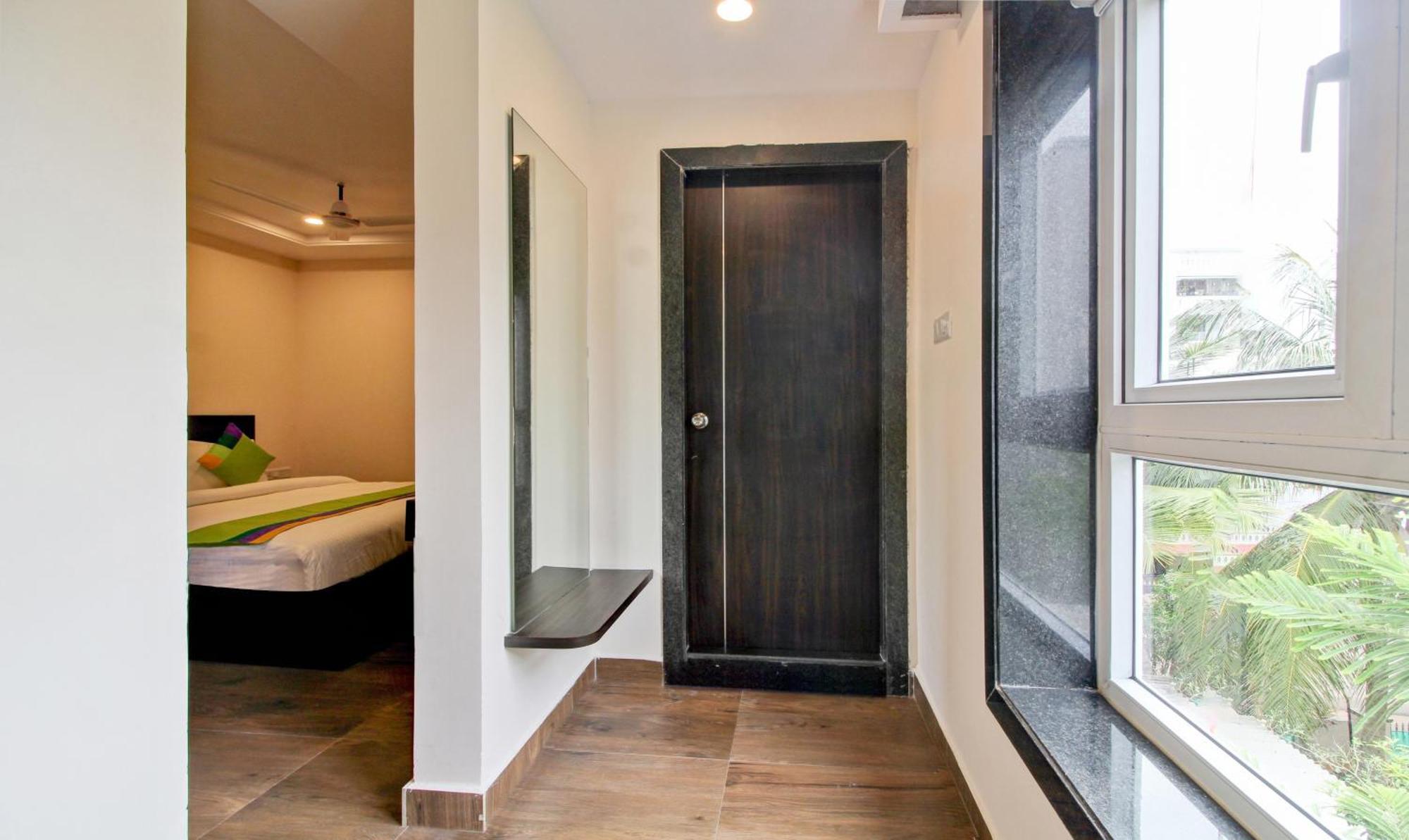 Treebo Trend Excella Hotel Visakhapatnam Exterior foto