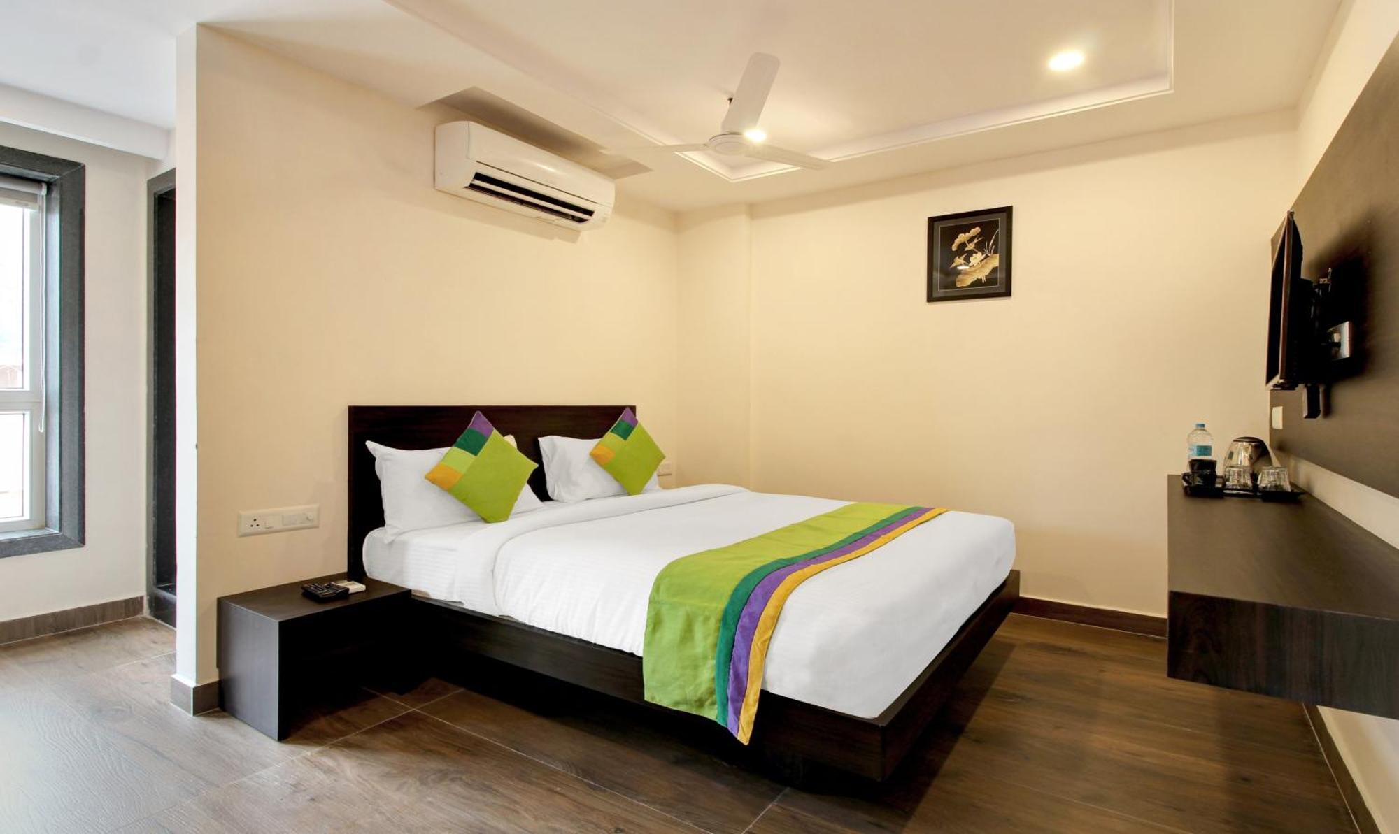 Treebo Trend Excella Hotel Visakhapatnam Exterior foto