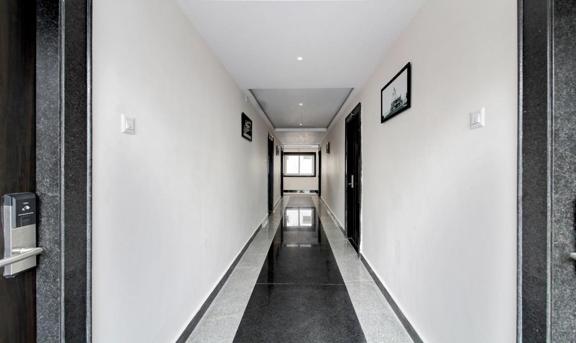 Treebo Trend Excella Hotel Visakhapatnam Exterior foto